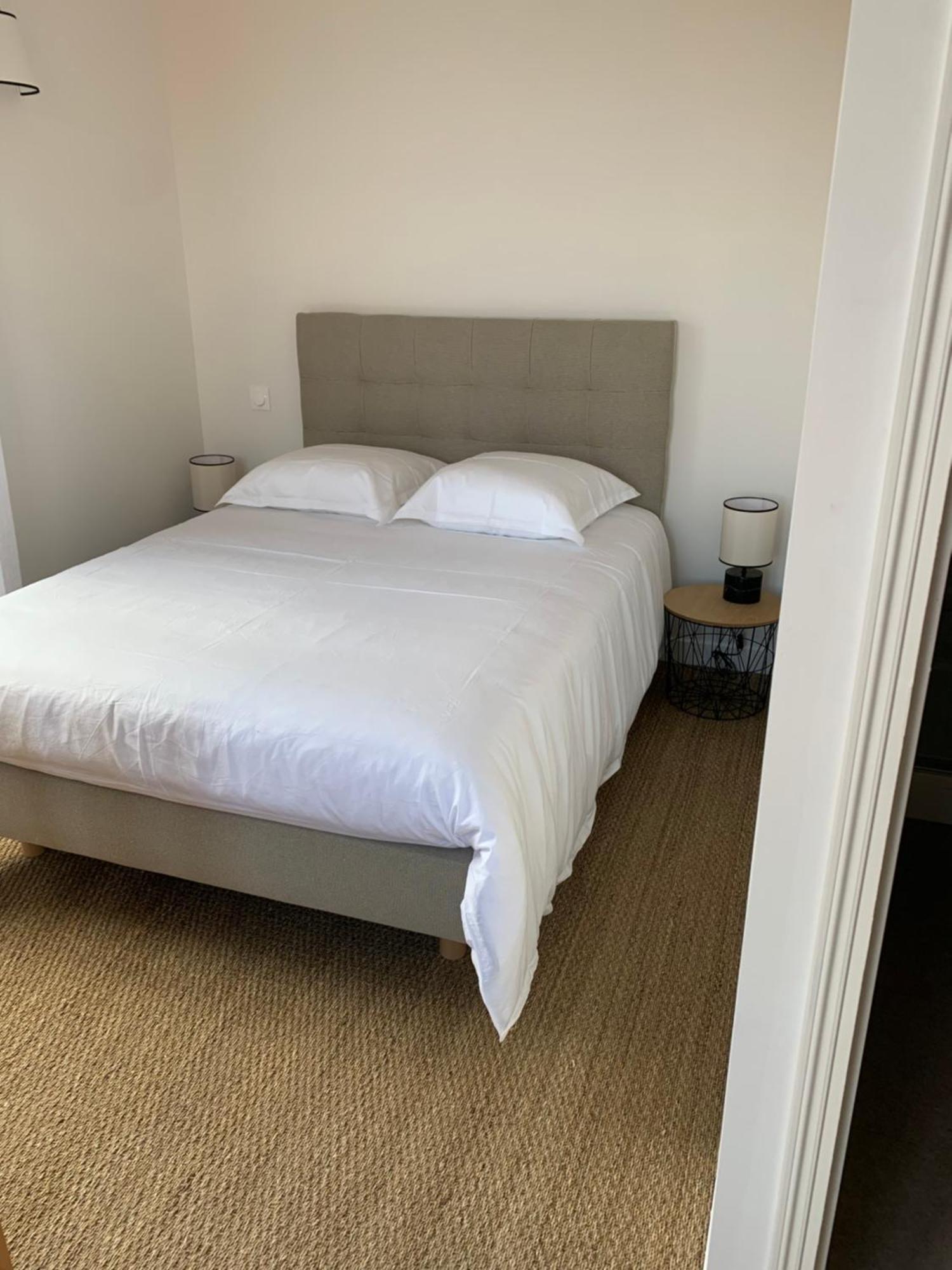 Le Carre Courtois Apartment Luisant Ngoại thất bức ảnh