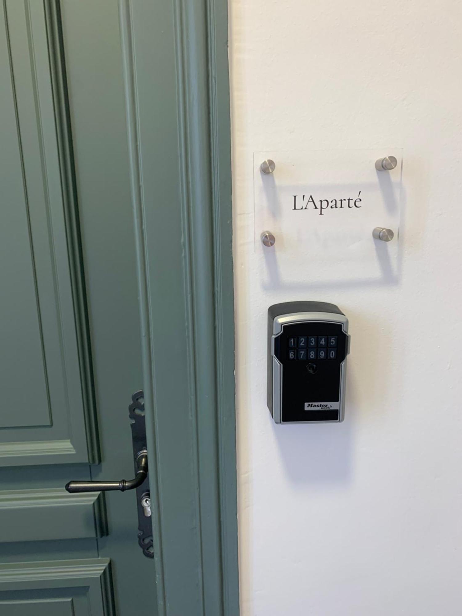 Le Carre Courtois Apartment Luisant Ngoại thất bức ảnh