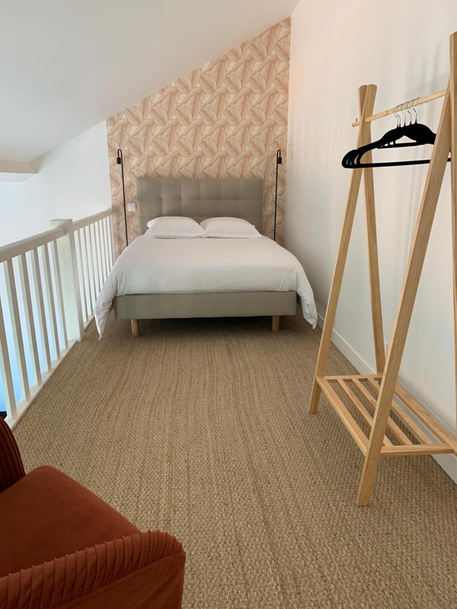 Le Carre Courtois Apartment Luisant Ngoại thất bức ảnh