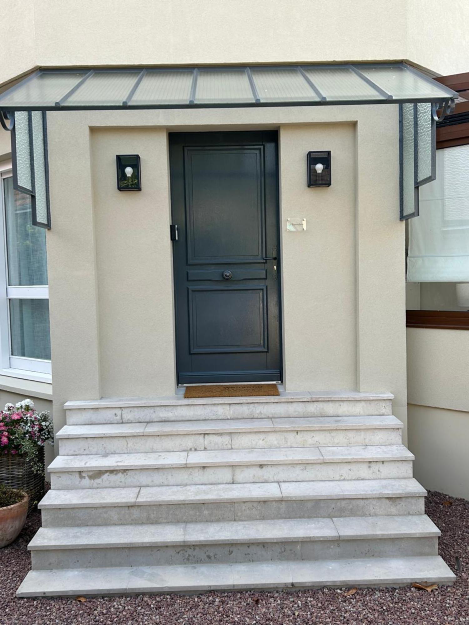 Le Carre Courtois Apartment Luisant Ngoại thất bức ảnh
